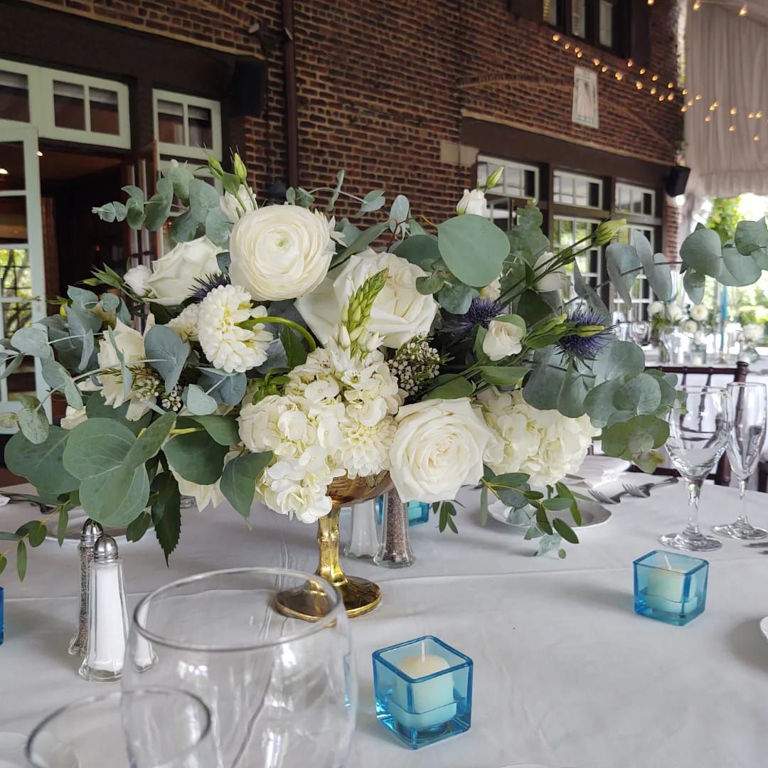 Sweet Peas of Jennersville | Florist | West Grove, PA |Reception Decor