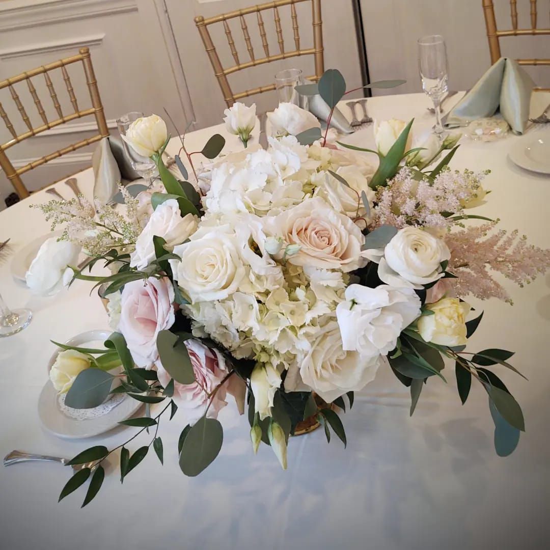 Sweet Peas of Jennersville | Florist | West Grove, PA |Reception Decor