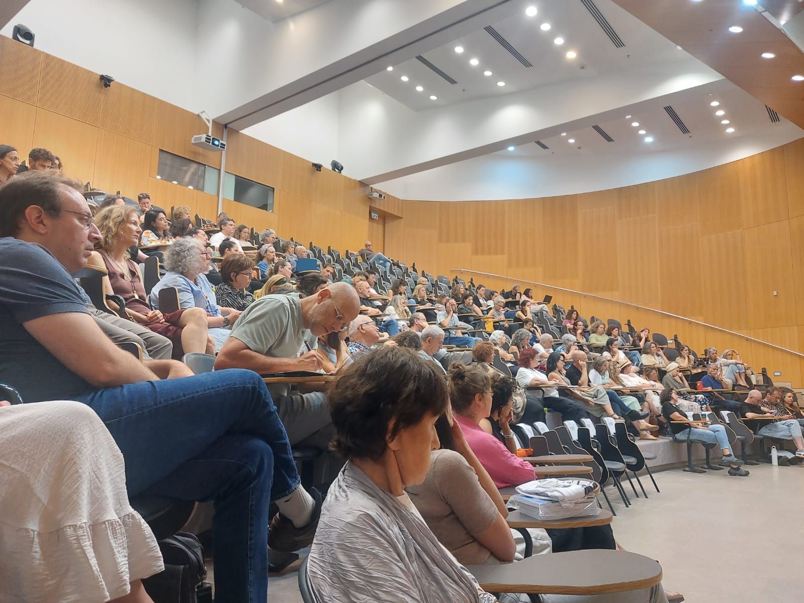 כנס מעגלים 2025