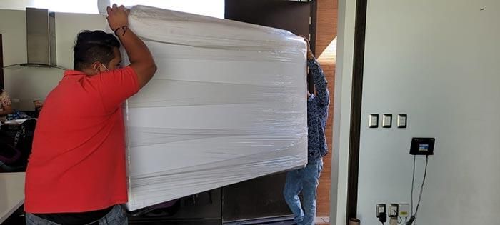 TRANSPORTES Y MUDANZAS URESTI