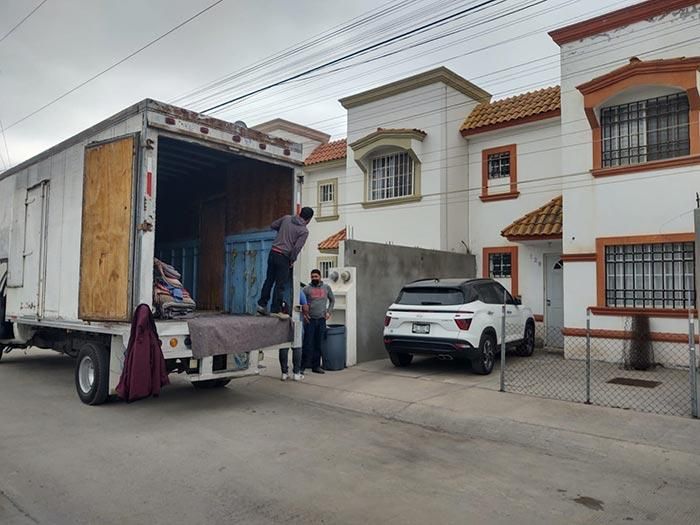 TRANSPORTES Y MUDANZAS URESTI