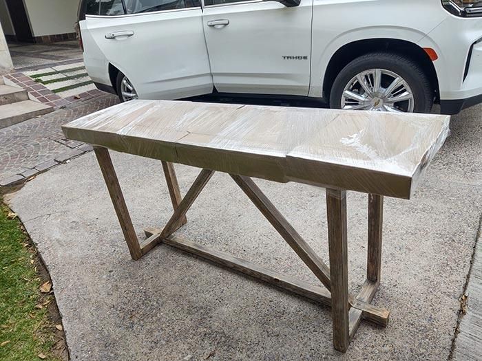 TRANSPORTES Y MUDANZAS URESTI