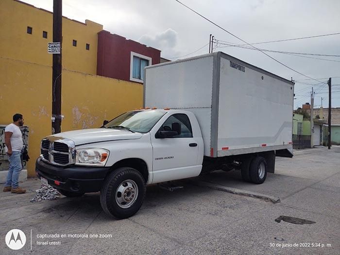 TRANSPORTES Y MUDANZAS URESTI