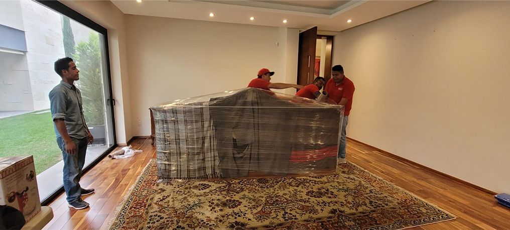 TRANSPORTES Y MUDANZAS URESTI