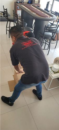 TRANSPORTES Y MUDANZAS URESTI