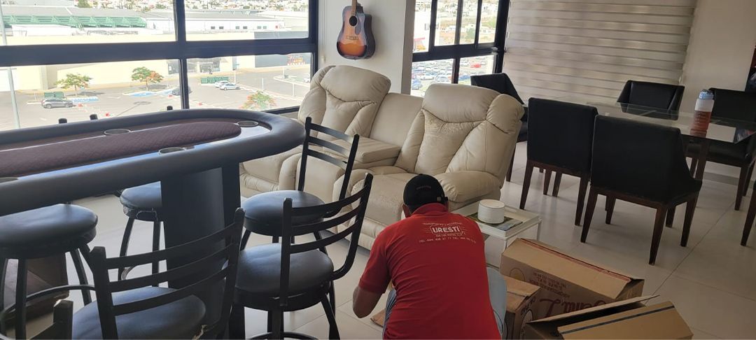 TRANSPORTES Y MUDANZAS URESTI