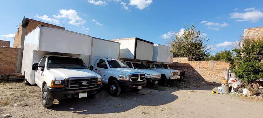 TRANSPORTES Y MUDANZAS URESTI