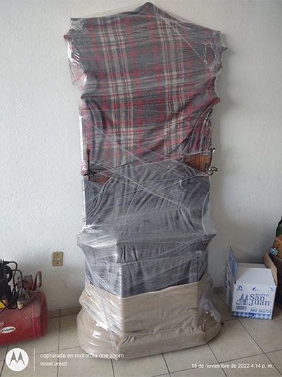 TRANSPORTES Y MUDANZAS URESTI