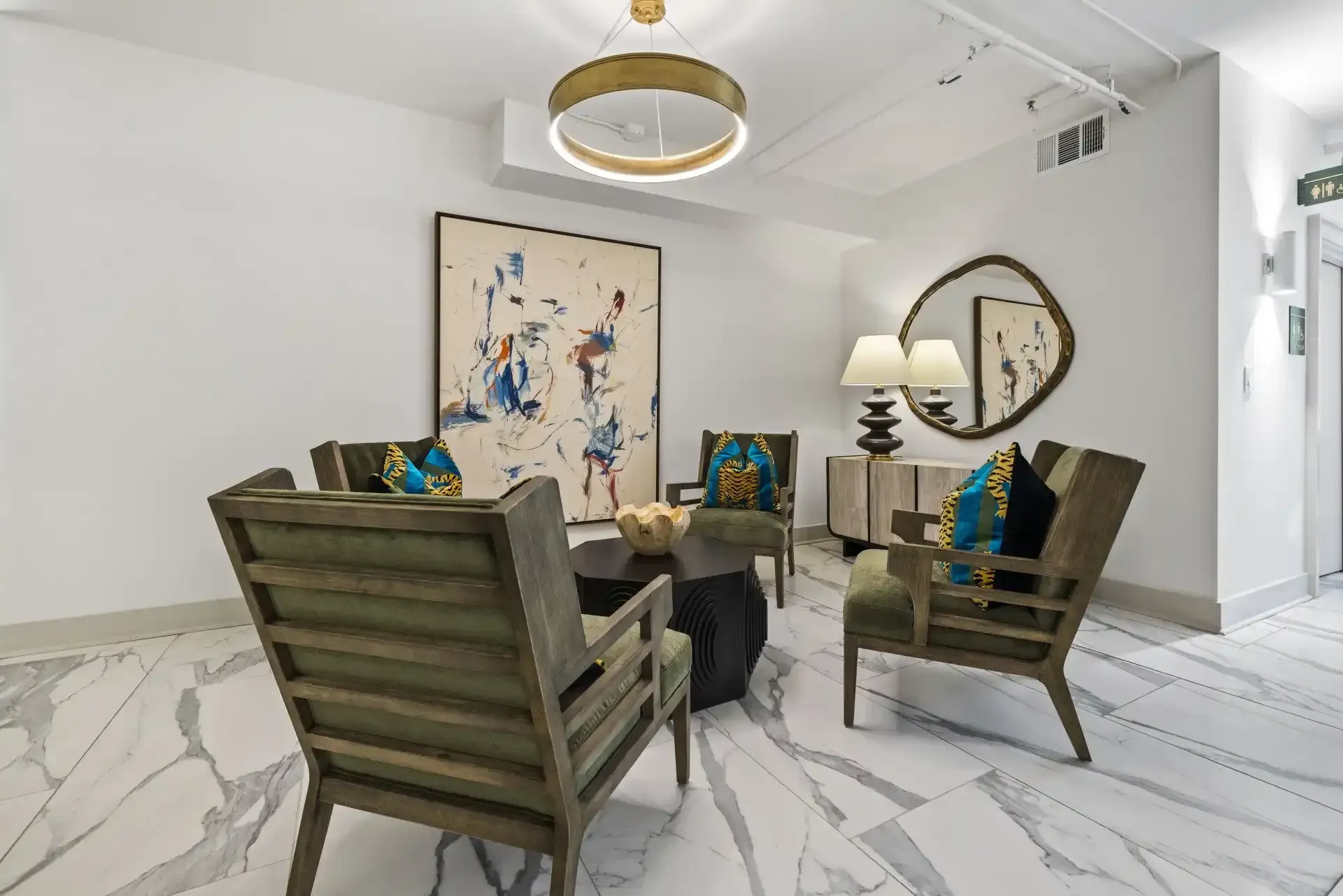 Resident Seating at Ilion Apartments Marietta, GA.