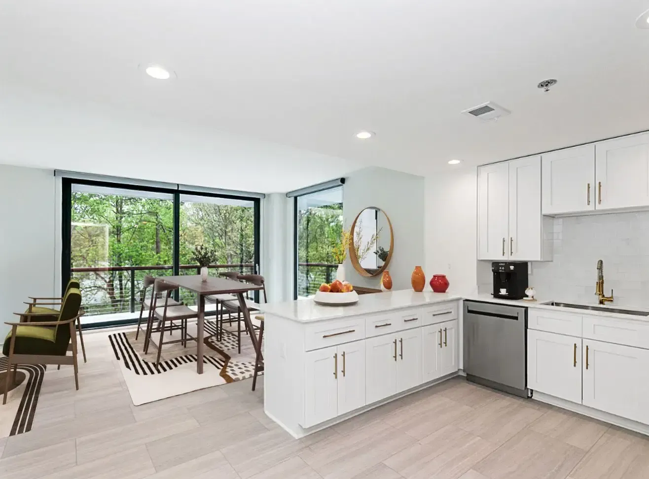 Kitchen and Dining Area at Ilion Apartments Marietta, GA.