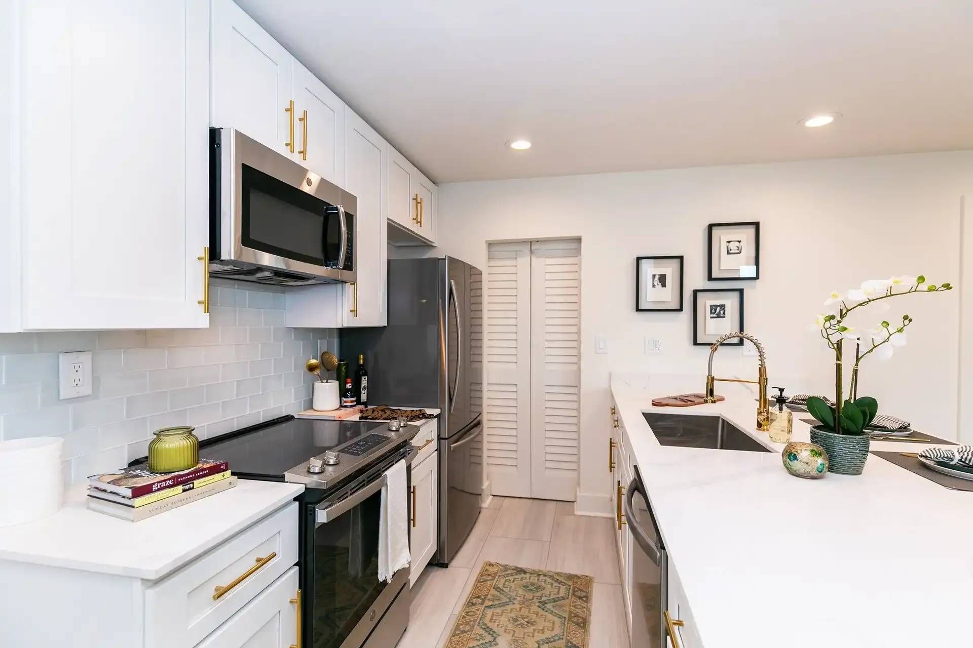 Kitchen at Ilion Apartments in Marietta, GA.