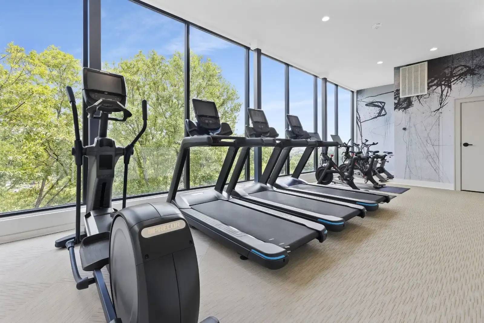 Treadmills at Ilion Apartments Marietta, GA.