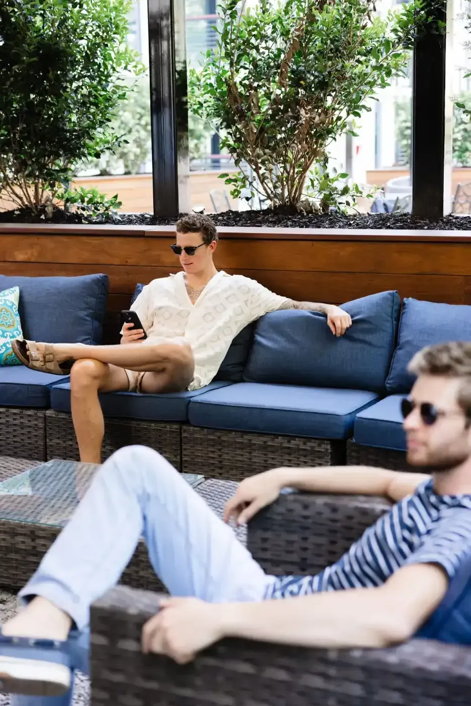 Residents Lounging at Ilion Apartments Marietta, GA.