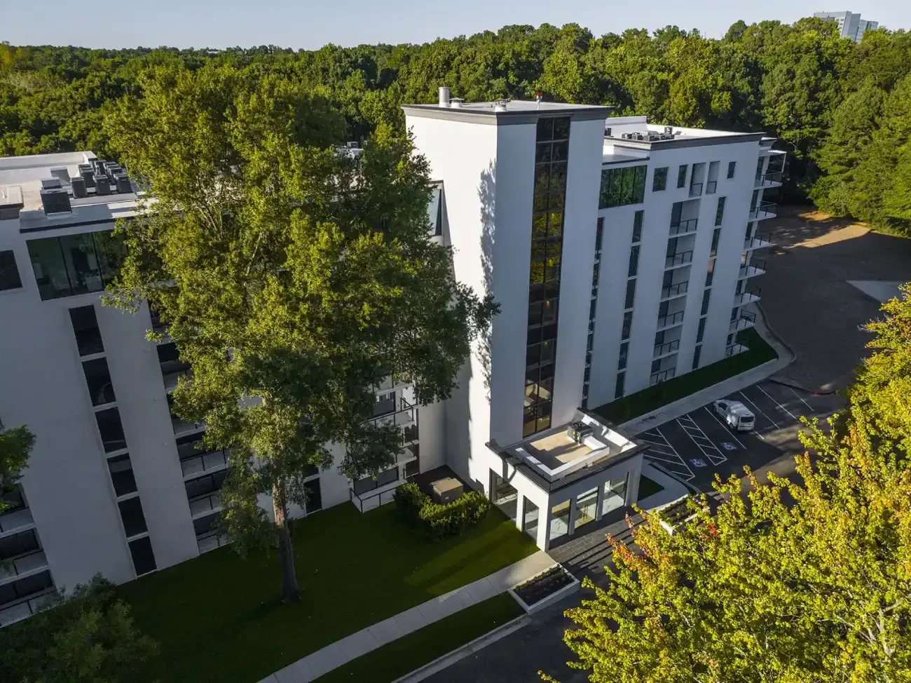 Property Overview at Ilion Apartments.