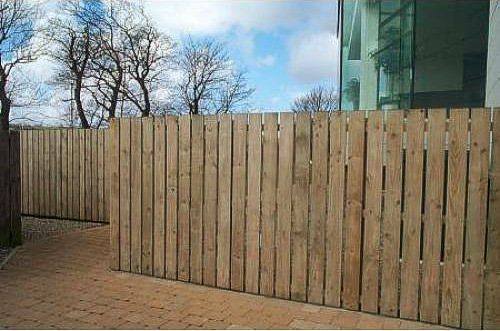 Executive Vertical Fencing
