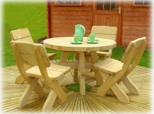 Round Garden Table and Chairs