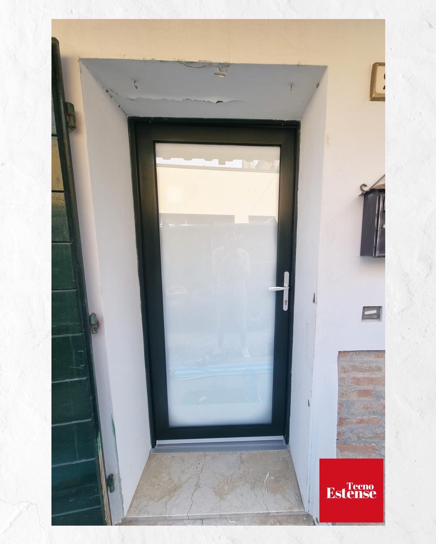 porta esterna in vetro