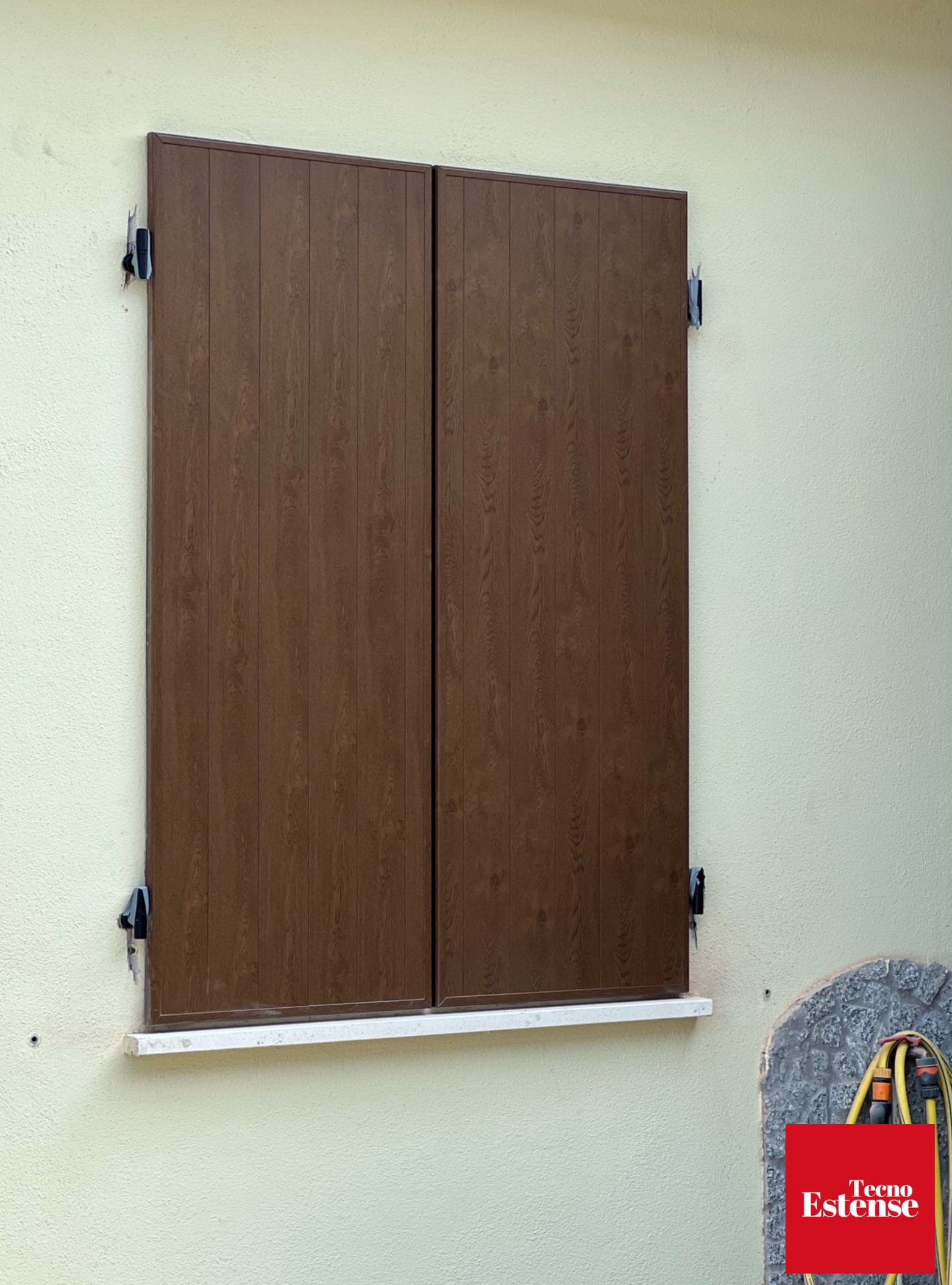 tecno estense, sistemi oscuranti, scuri finestre, tapparelle