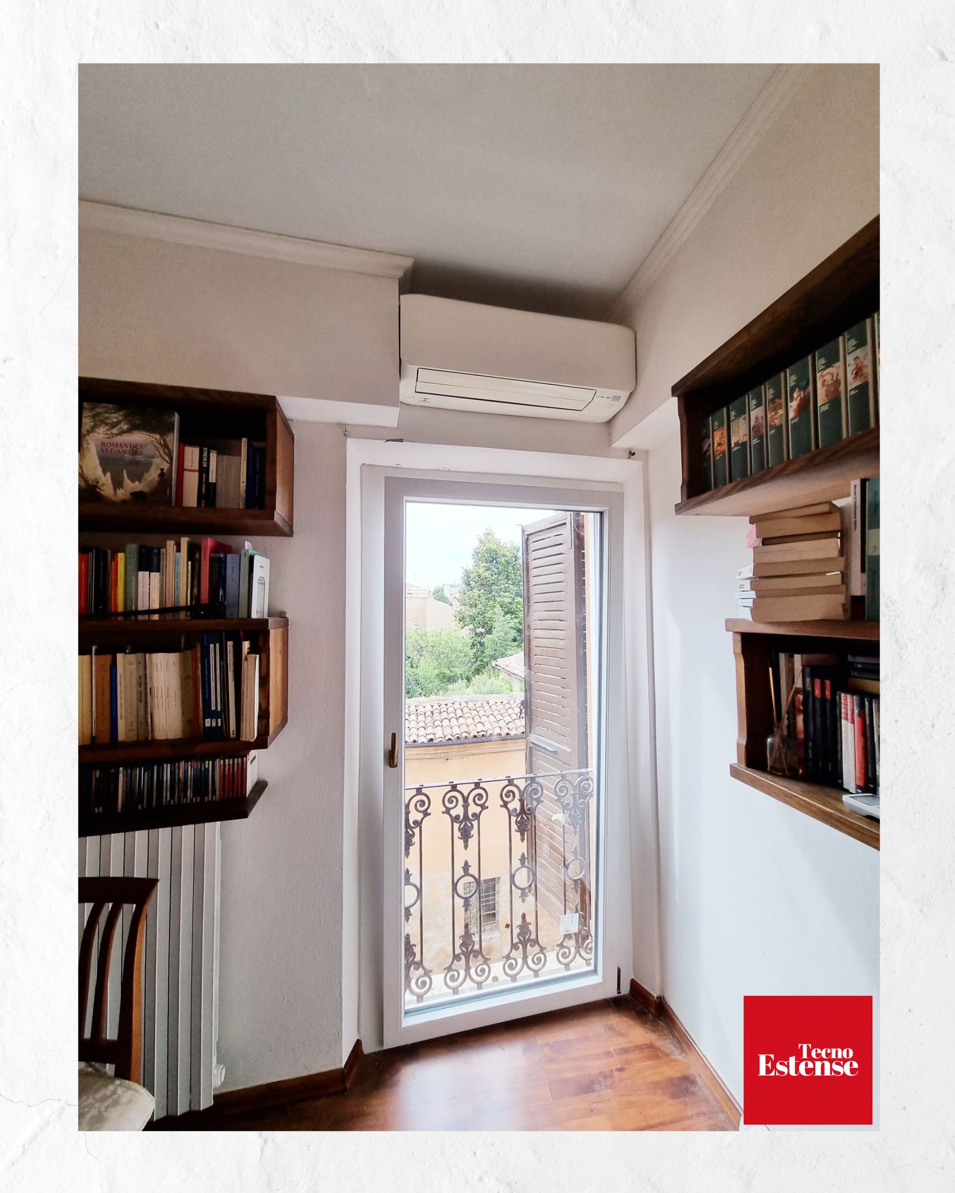 serramento esterno con vasistas