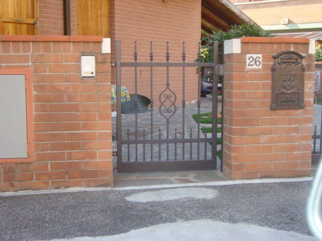 cancelletto in ferro battuto