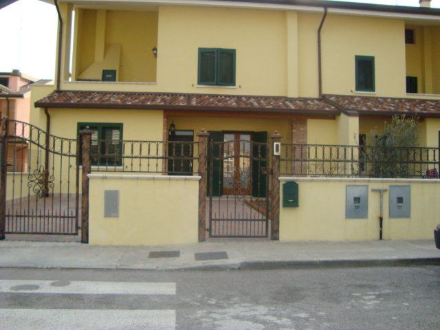 cancelli e recinzione in ferro battuto