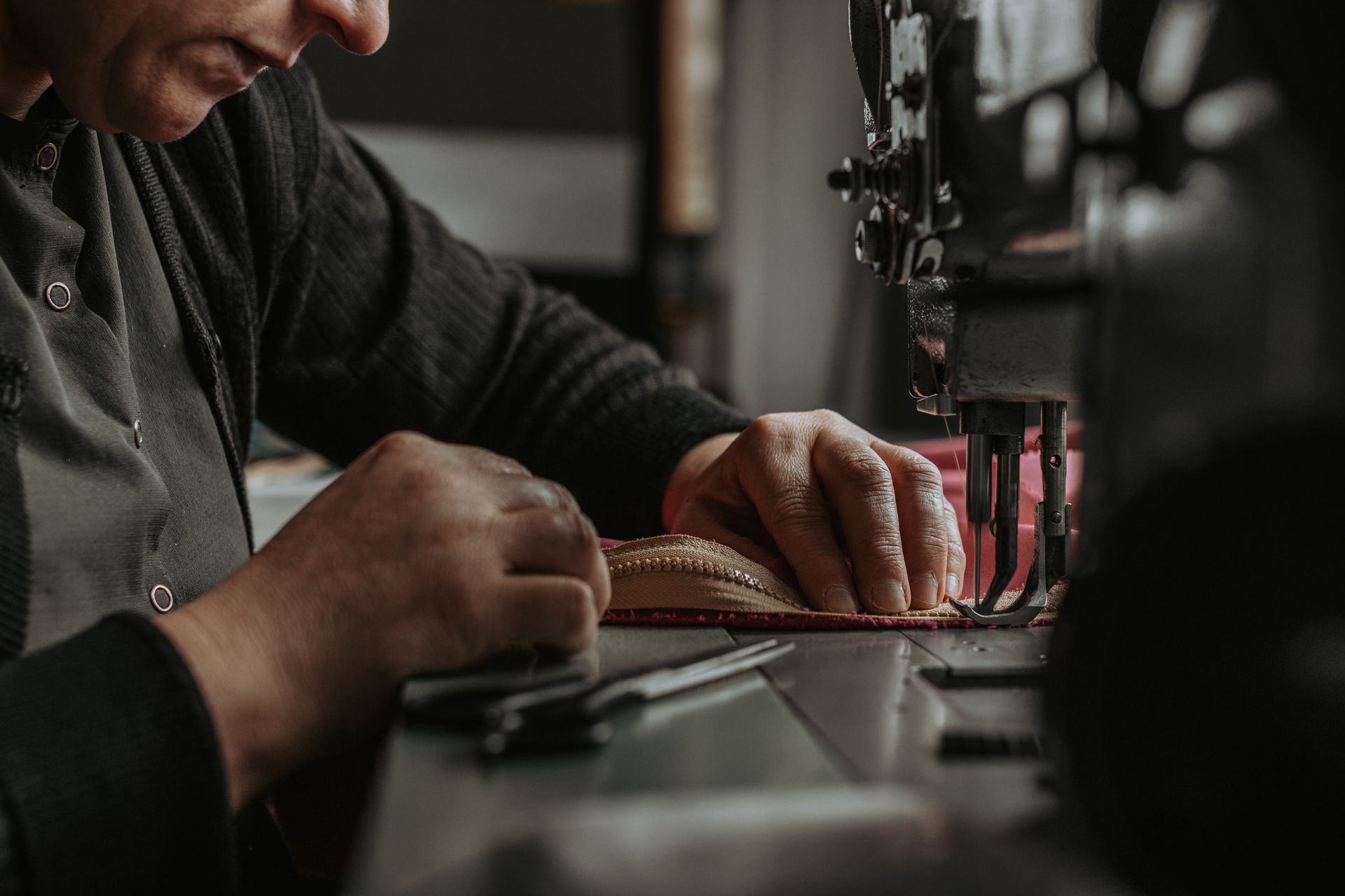 high tie horse equipment