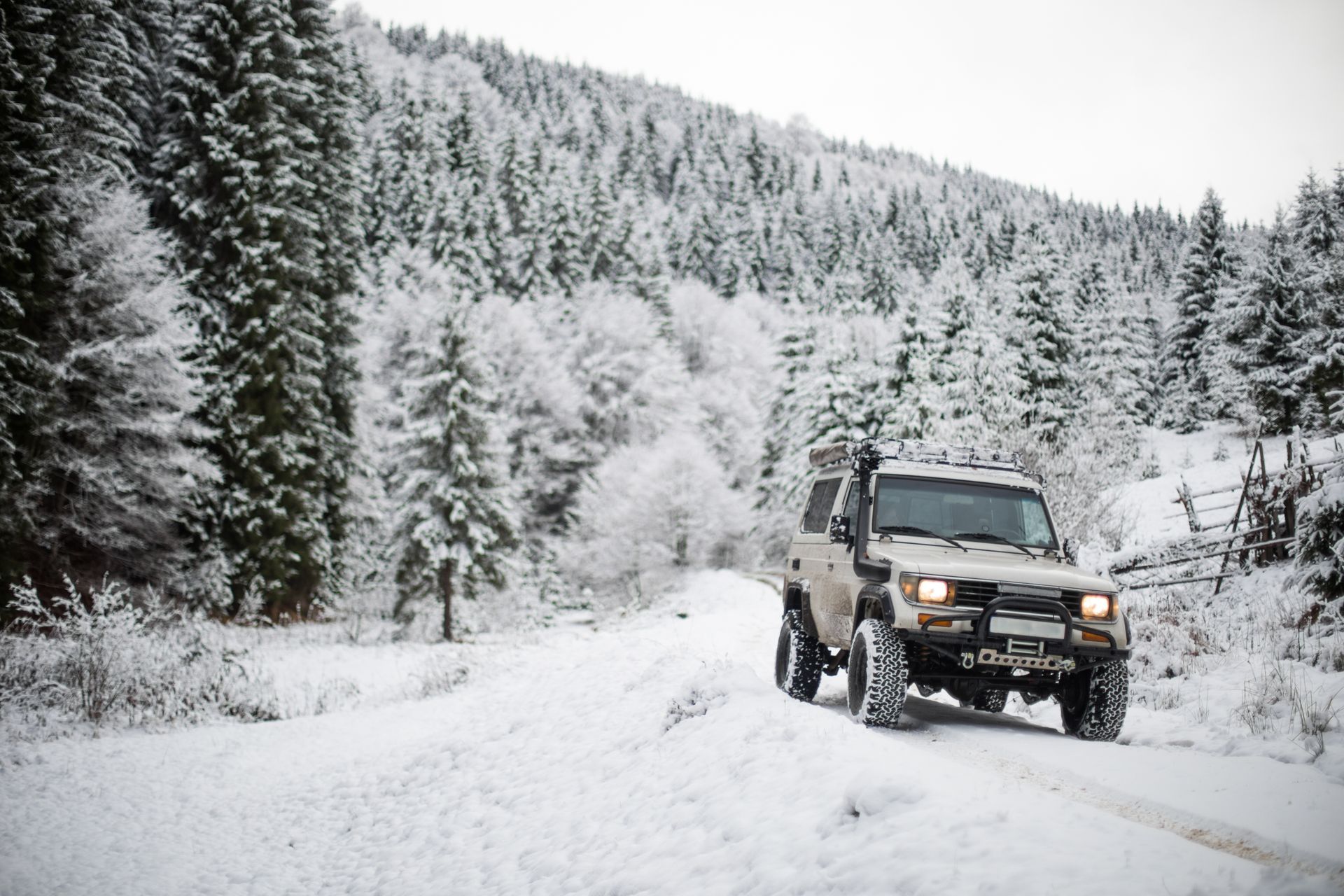 5 Off-Road Tracks in The USA That Are Perfect to Take During the Winter | Rocky Mountain Customs & 4