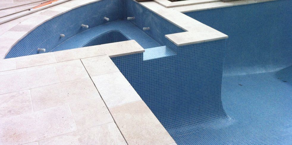 Pool surfacing done by expert