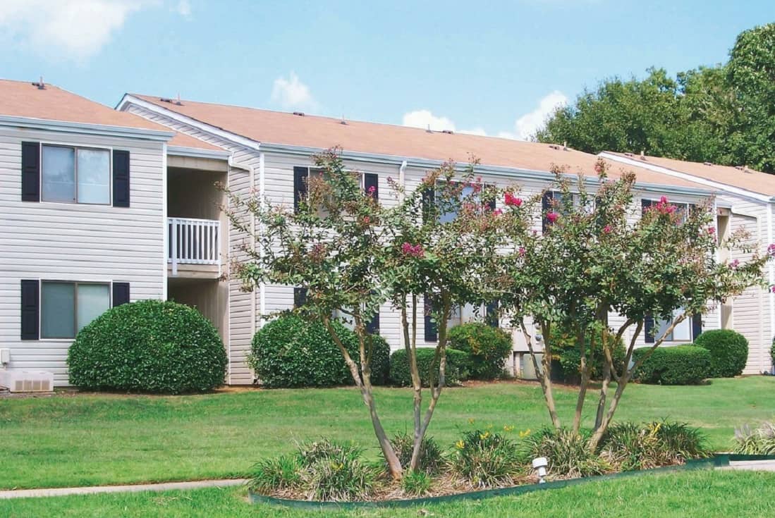 The Reserve at Fairway Hills Exterior