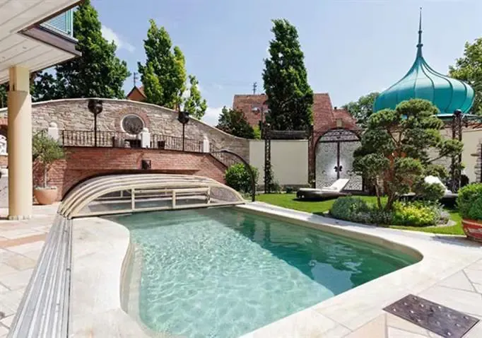 Keramikpool