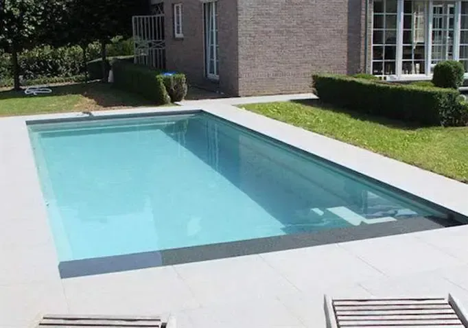 Keramikpool