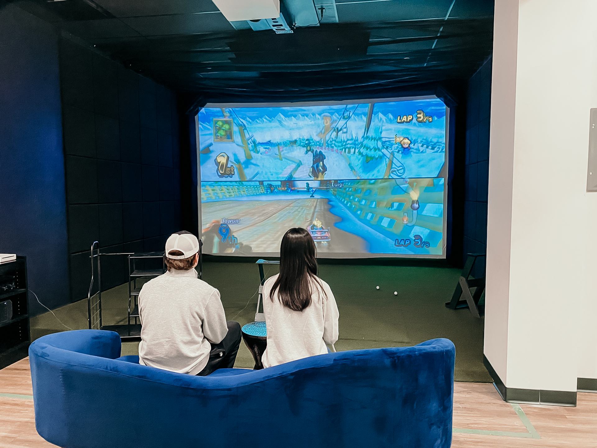 Woods & Irons Golf Simulators - Hershey, Pennsylvania