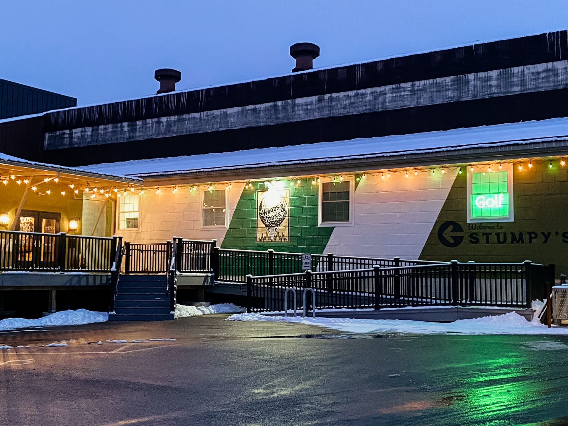 Woods & Irons Golf Simulators - Hershey, Pennsylvania