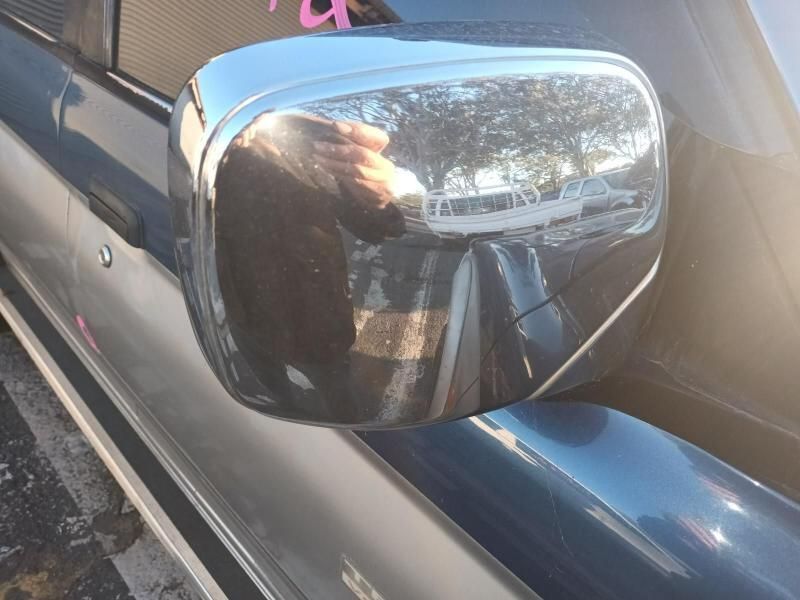 A Close Up of a Side View Mirror on a Car — South West 4WD Wreckers In Brisbane, QLD
