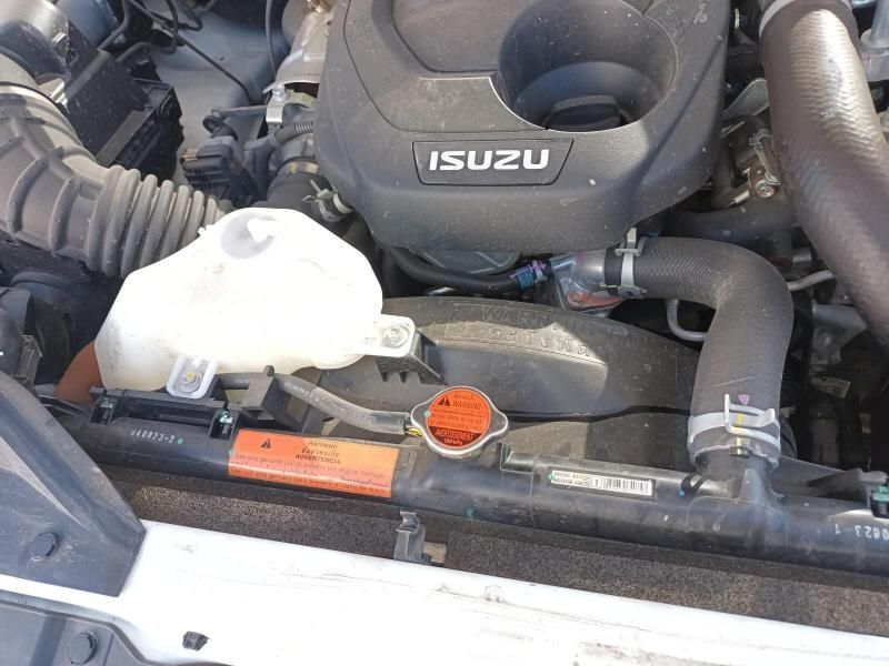 A Close Up of the Engine of an Isuzu Car — South West 4WD Wreckers In Harristown, QLD
