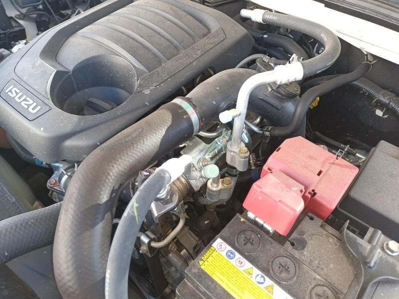 A Close Up of the Engine of an Isuzu Car — South West 4WD Wreckers In Harristown, QLD
