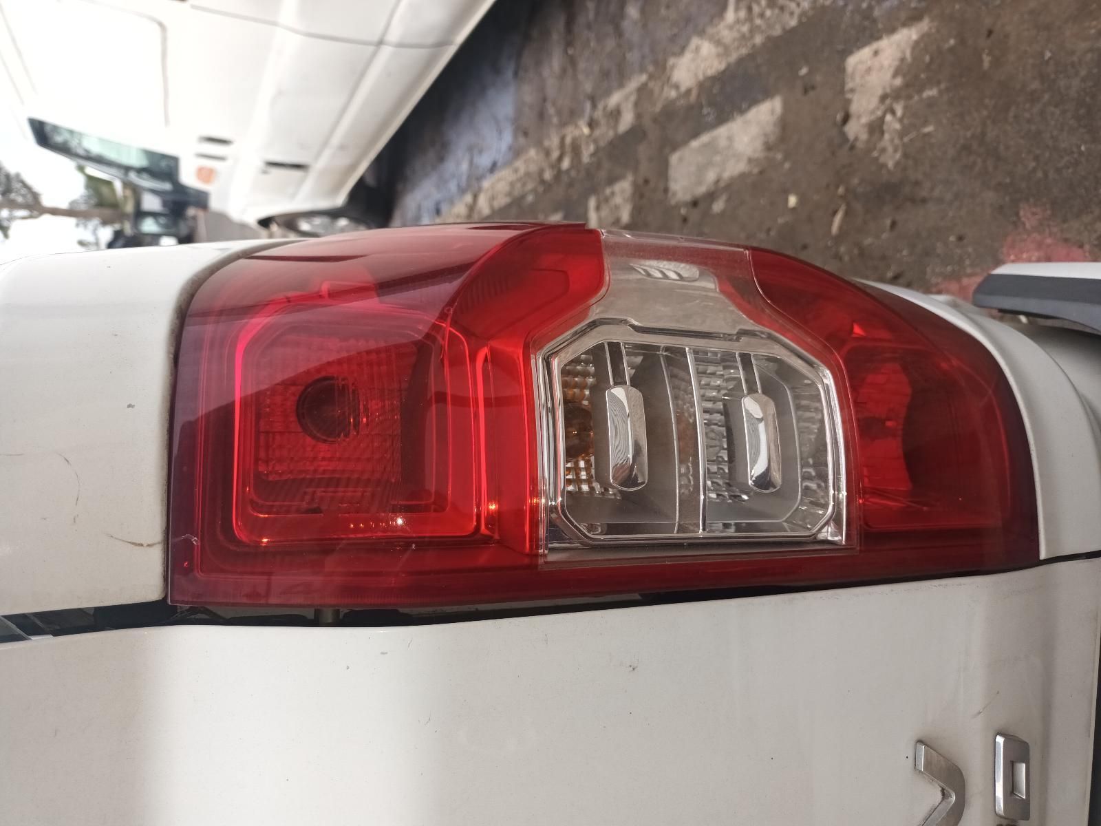 A Close Up of a Tail Light on a White Truck — South West 4WD Wreckers In Brisbane, QLD