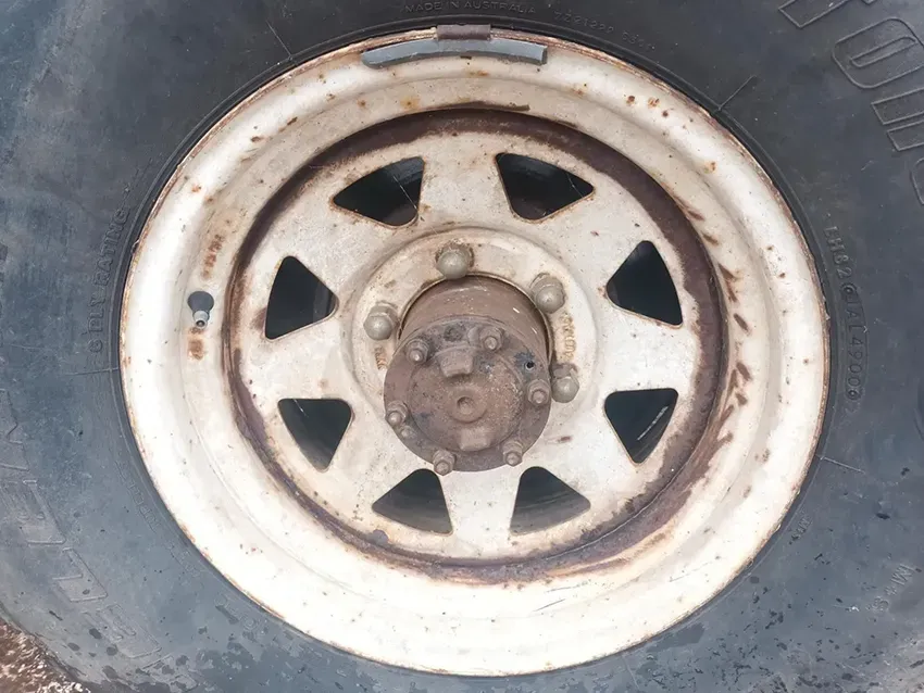 A Close Up of a Wheel With a Hub on It — South West 4WD Wreckers In Brisbane, QLD