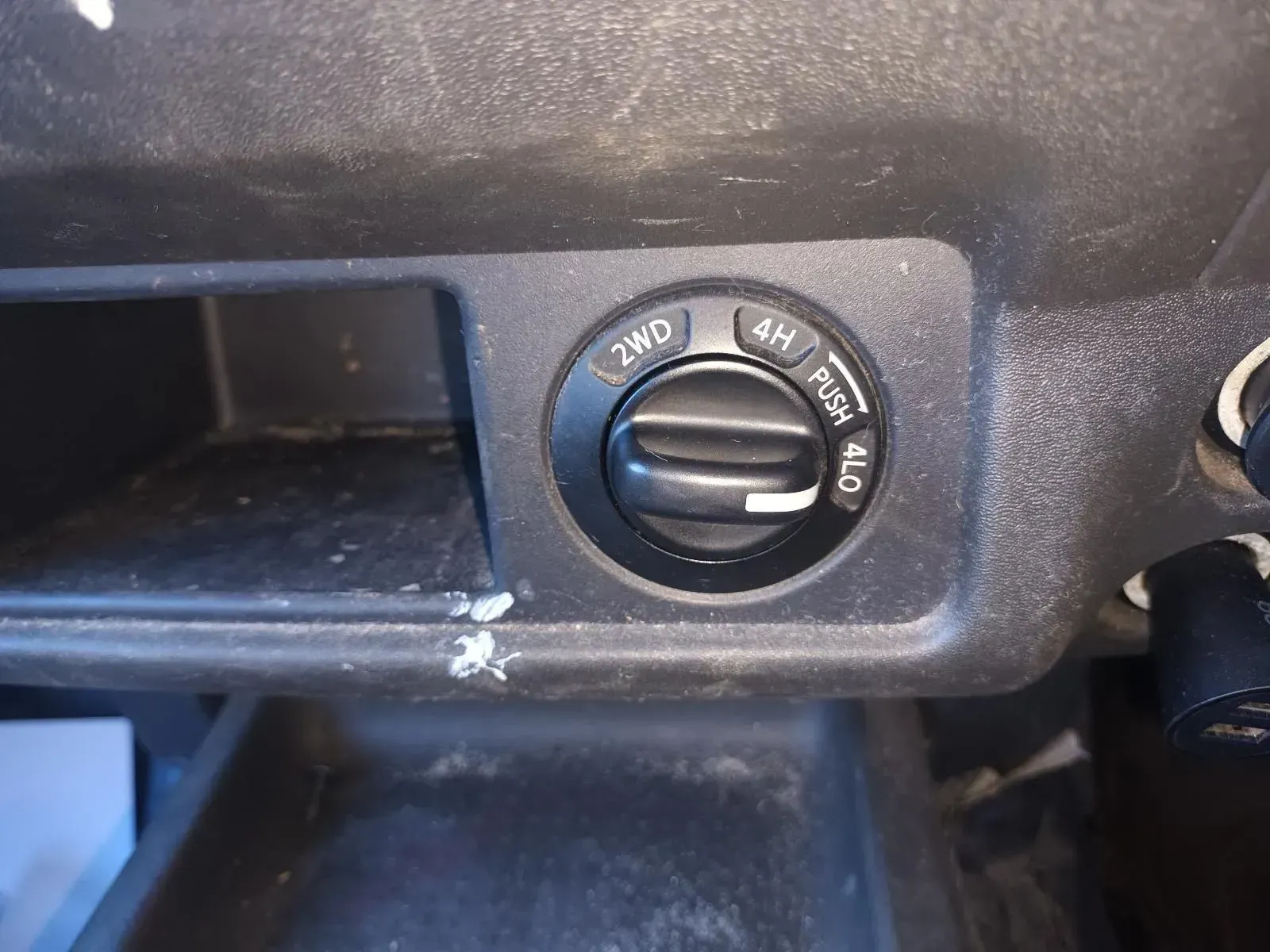 Black 4wd Selector Knob With Positions — South West 4WD Wreckers In Brisbane, QLD