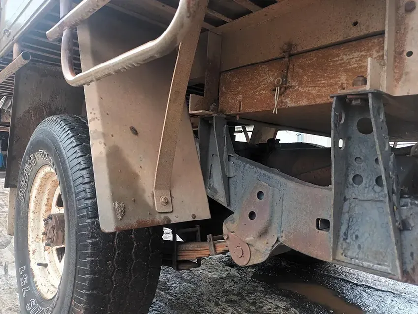 A Close Up of a Truck 's Fender and Tire — South West 4WD Wreckers In Brisbane, QLD
