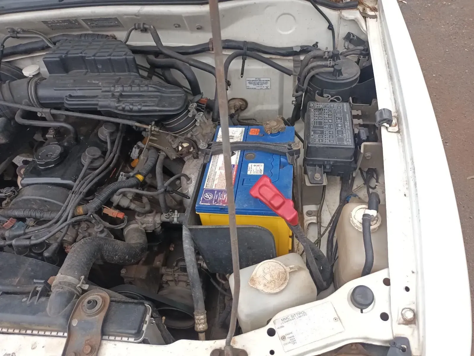 Car Engine Bay — South West 4WD Wreckers In Brisbane, QLD