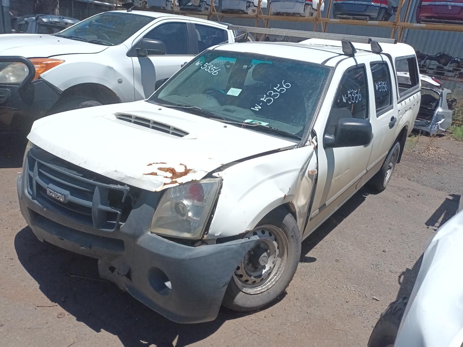 W-5356 ISUZU D-MAX RA 3.0L DIESEL 4JJ1-TC MANUAL 2WD DUAL CAB 2011