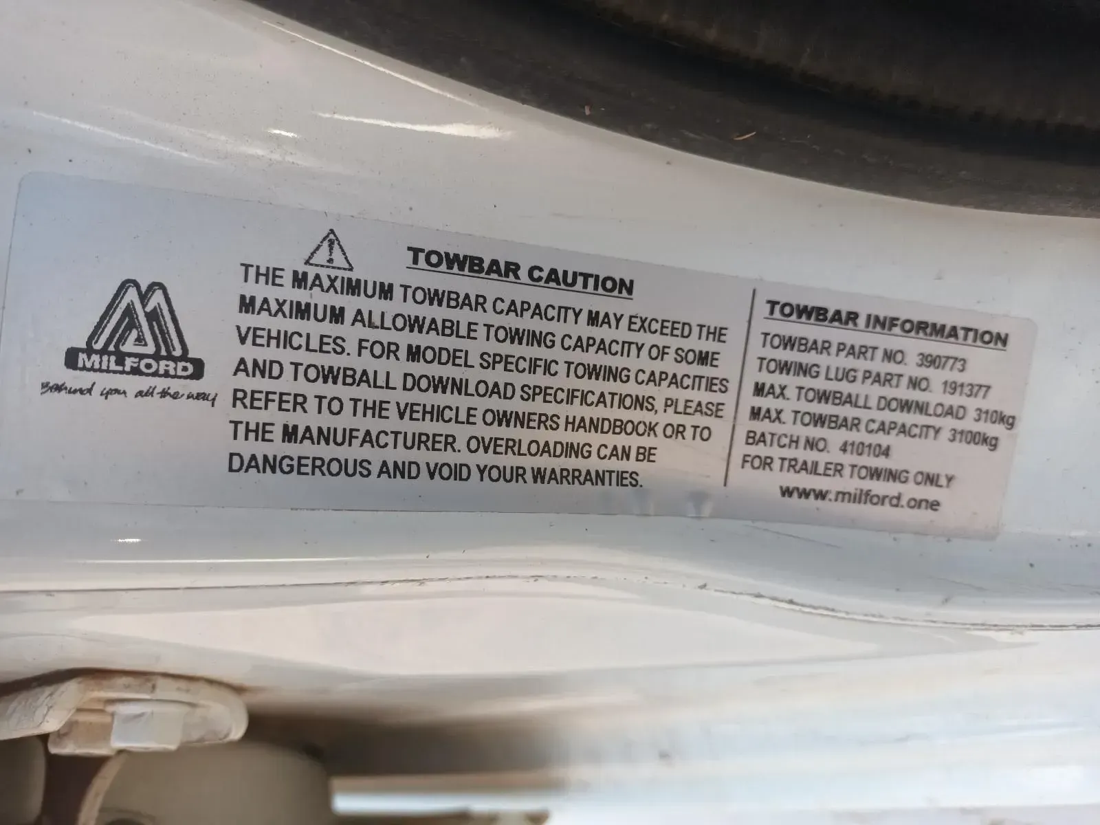 Towbar Information Sticker on a White Surface — South West 4WD Wreckers In Brisbane, QLD