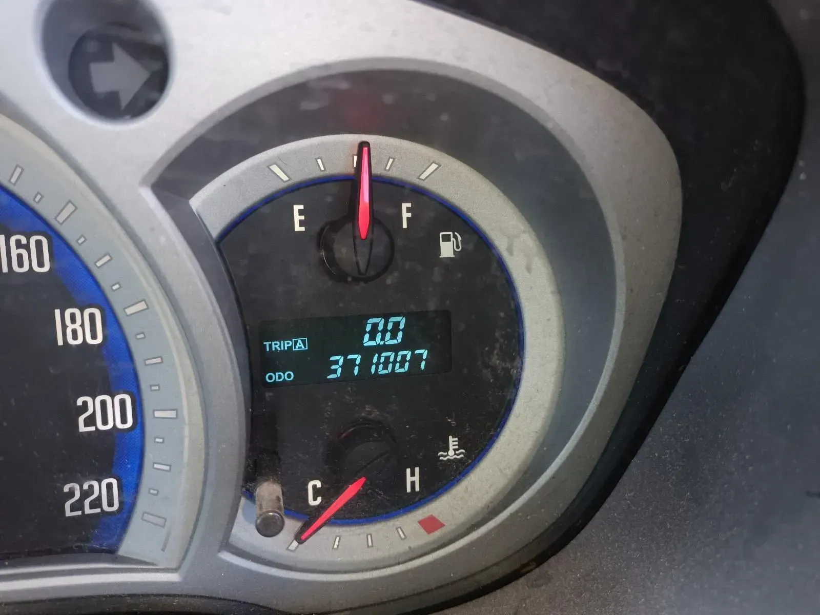 Dashboard With Fuel Gauge Near Full — South West 4WD Wreckers In Brisbane, QLD