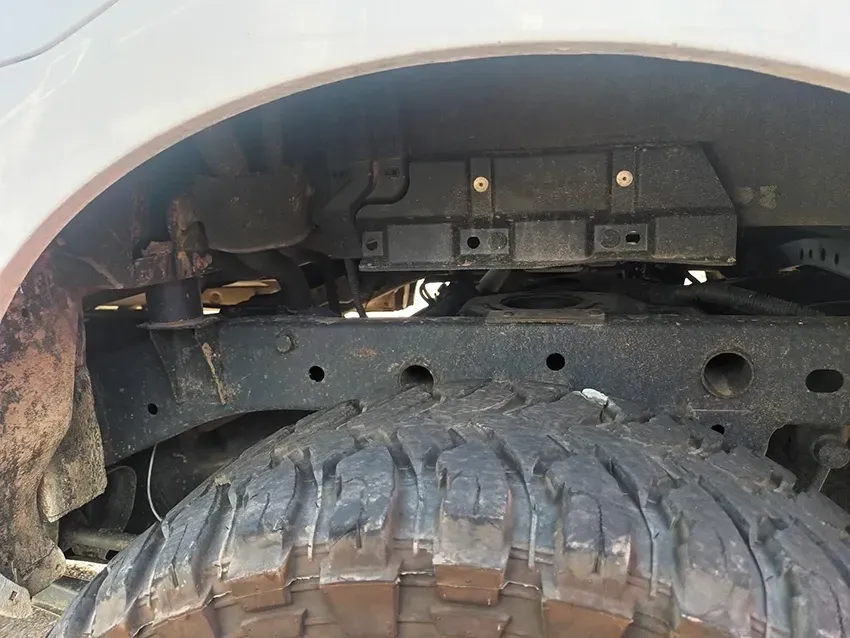 A Close Up of a Truck's Fender and Tire — South West 4WD Wreckers In Brisbane, QLD