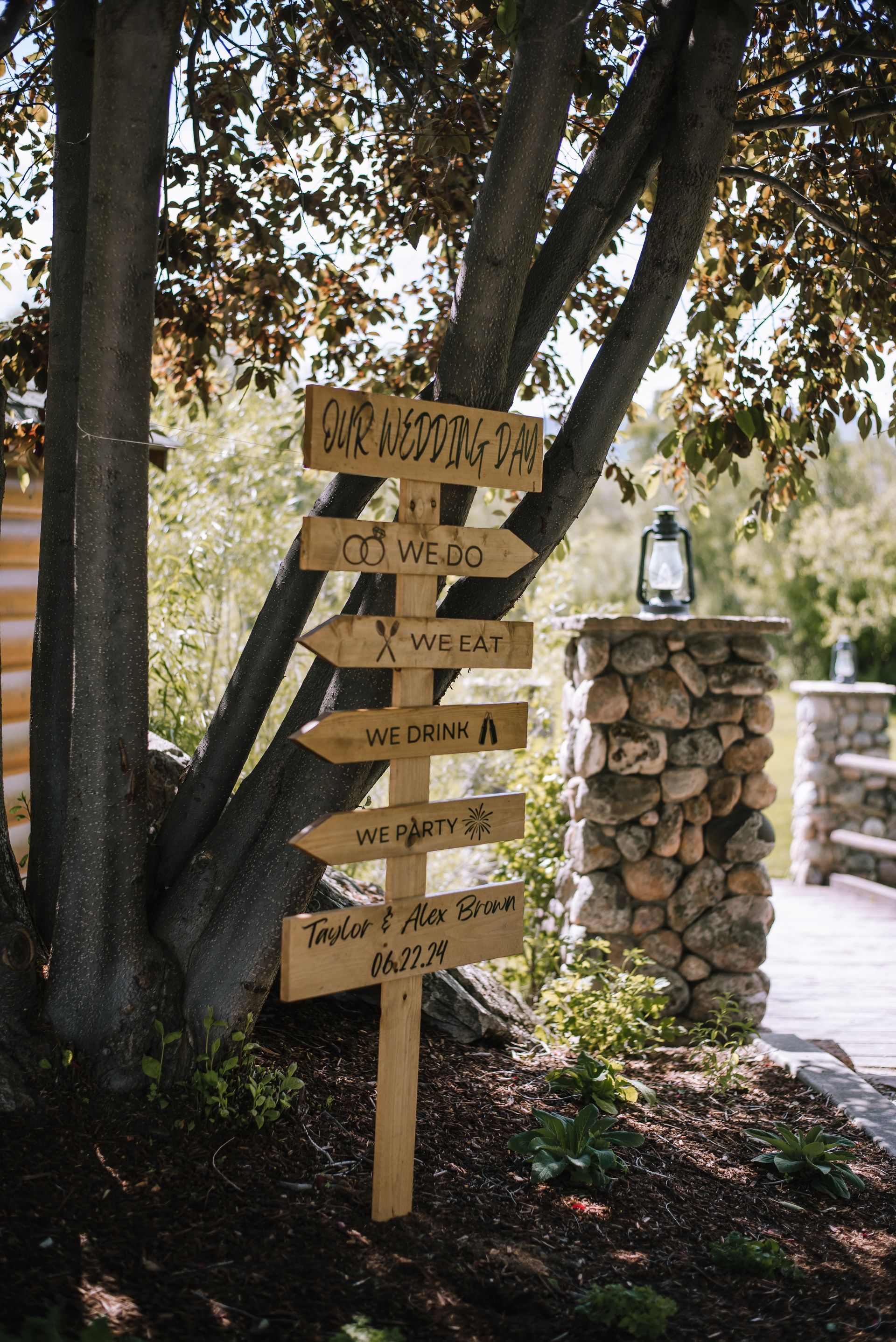 wedding details at El Western 