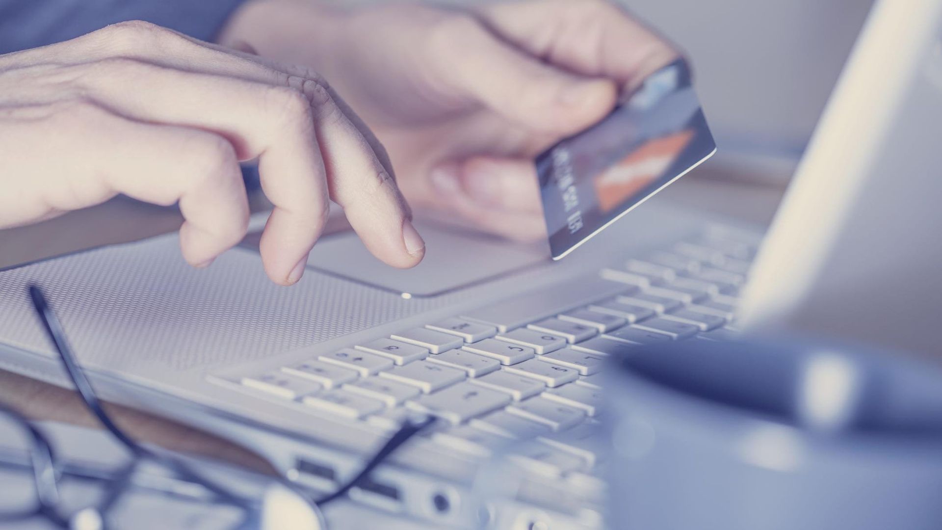 How to protect yourself when shopping online
 - CapWealth Financial Advisors in Franklin, TN