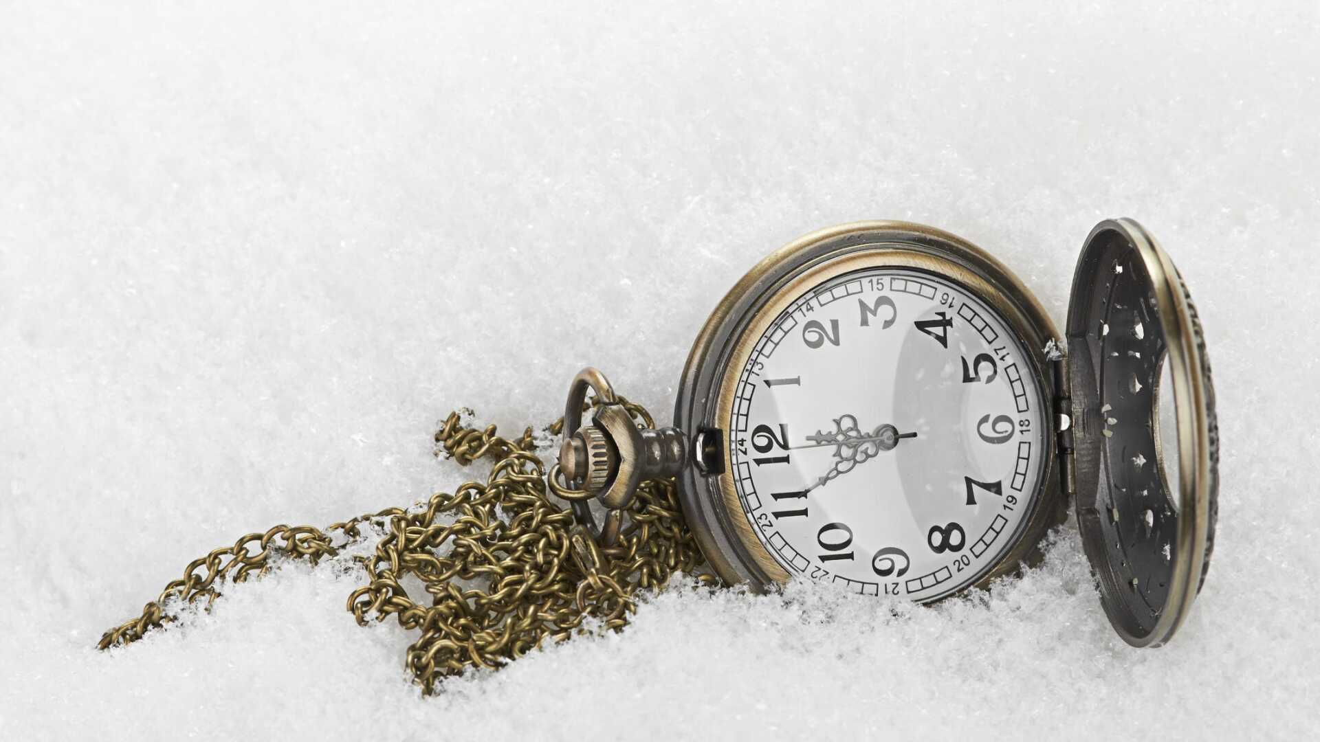 Snow Days Are Ideal Time to Get Finances in Order - CapWealth Financial Advisors in Franklin, TN
