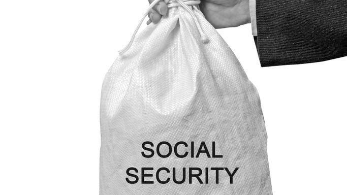 Phoebe Venable: Manage Social Security to get your biggest benefit
 - CapWealth Financial Advisors in Franklin, TN