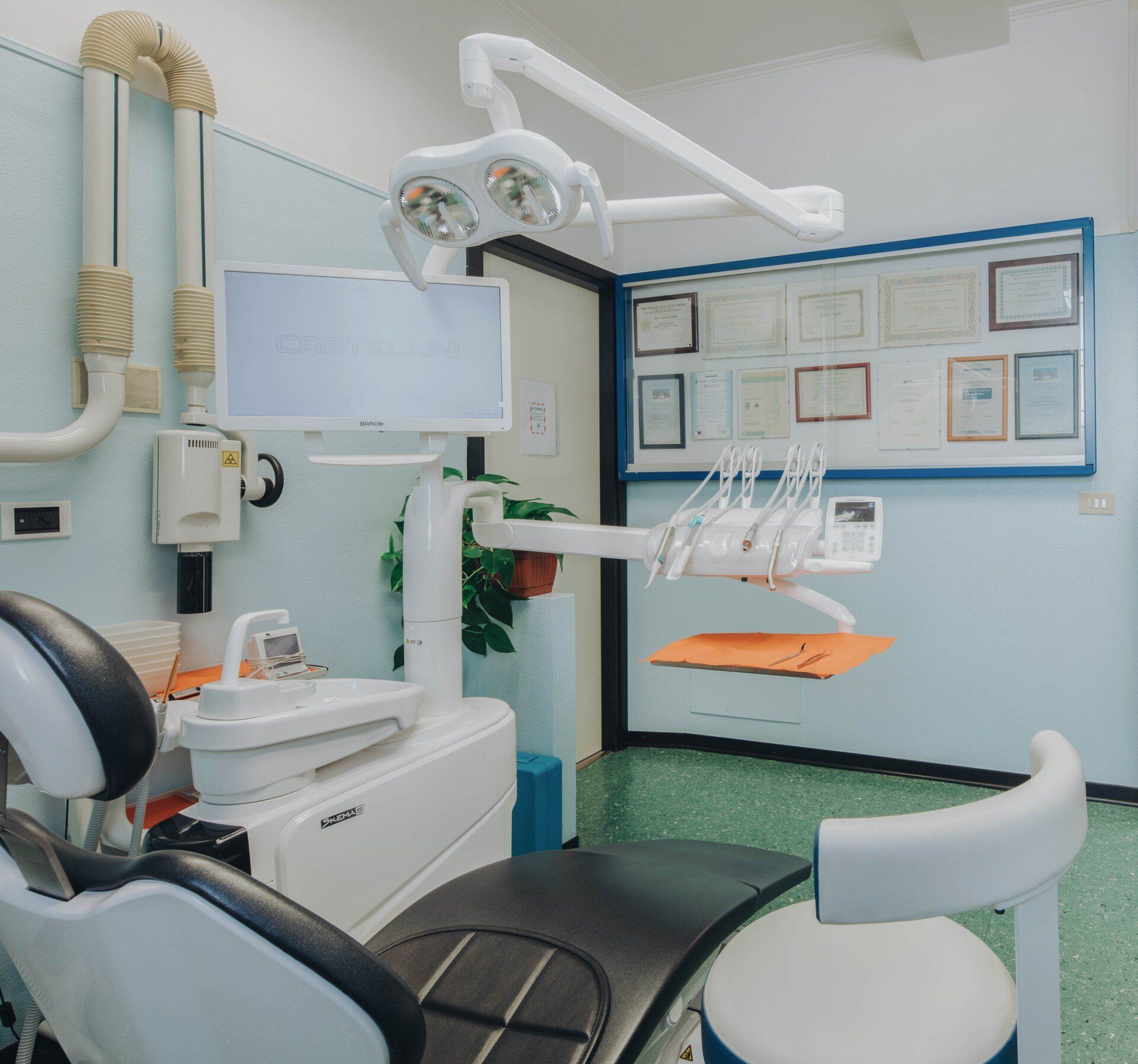 Implantologia bologna